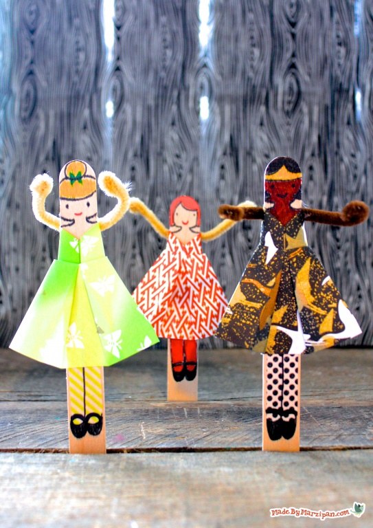 Popsicle Stick Dolls in Origami Dresses
